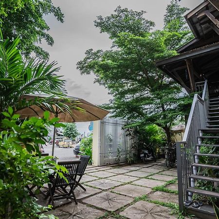 Makk Hotel Kampot Eksteriør billede