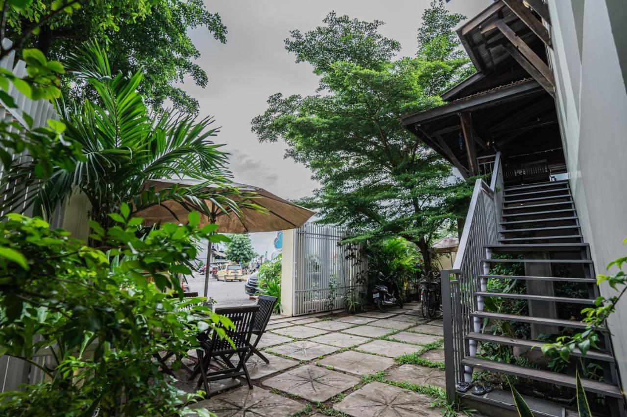 Makk Hotel Kampot Eksteriør billede